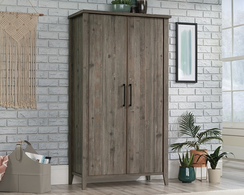 Pebble Pine, 431746