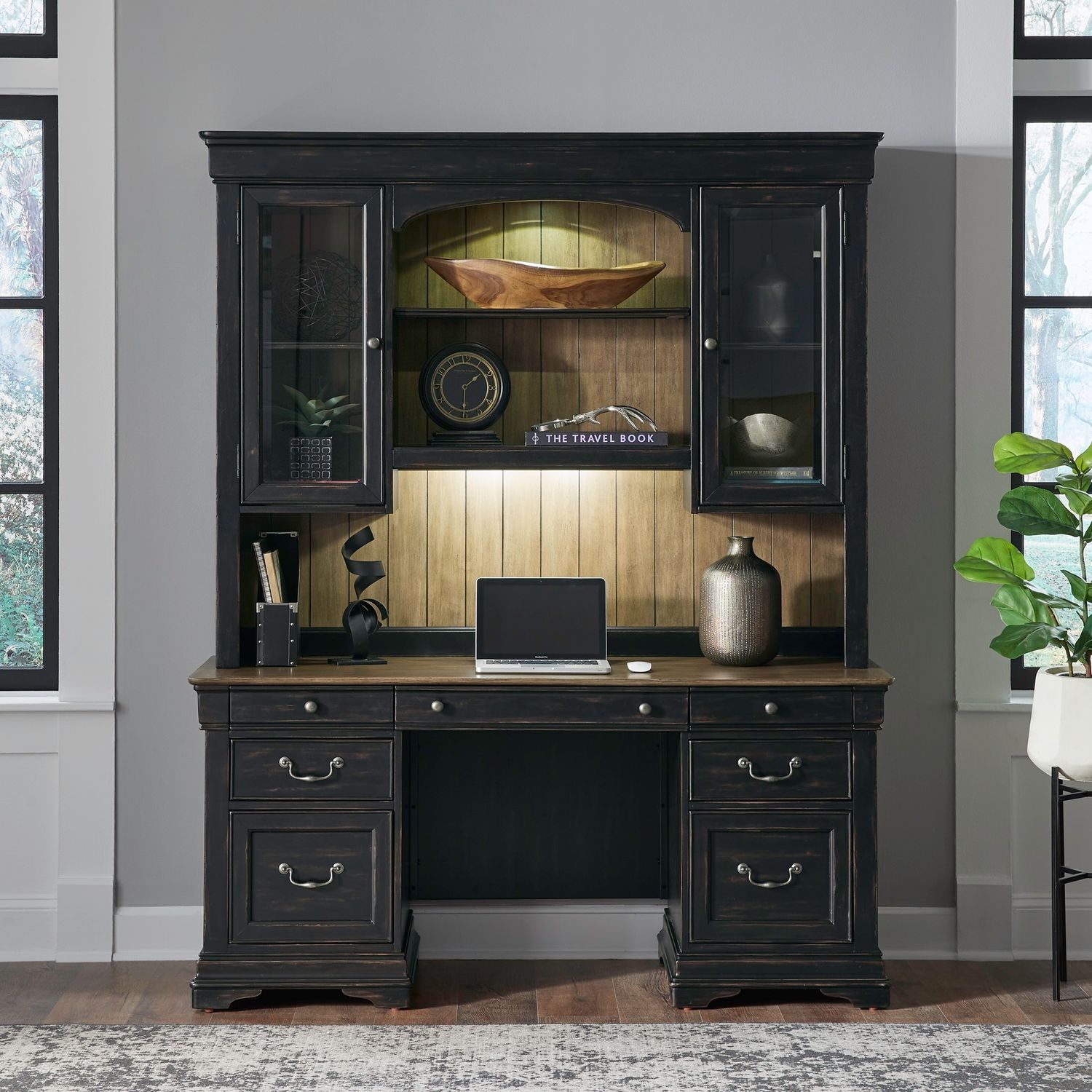 Meritage Credenza & Hutch by Liberty Furniture