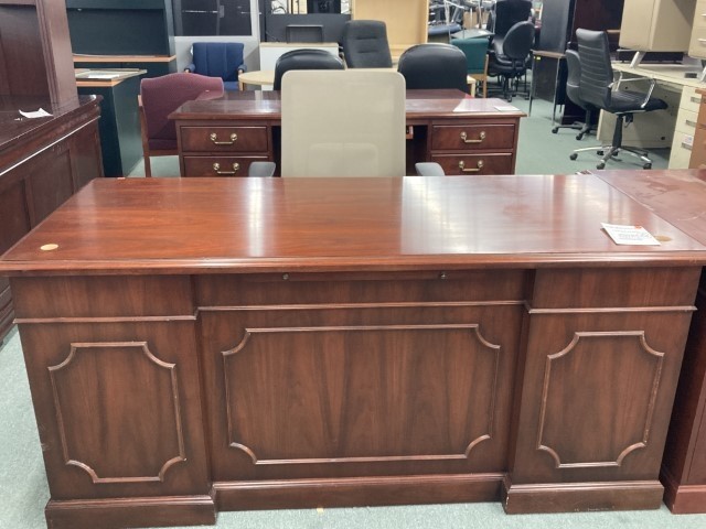 Used Two Piece Executive Desk Set