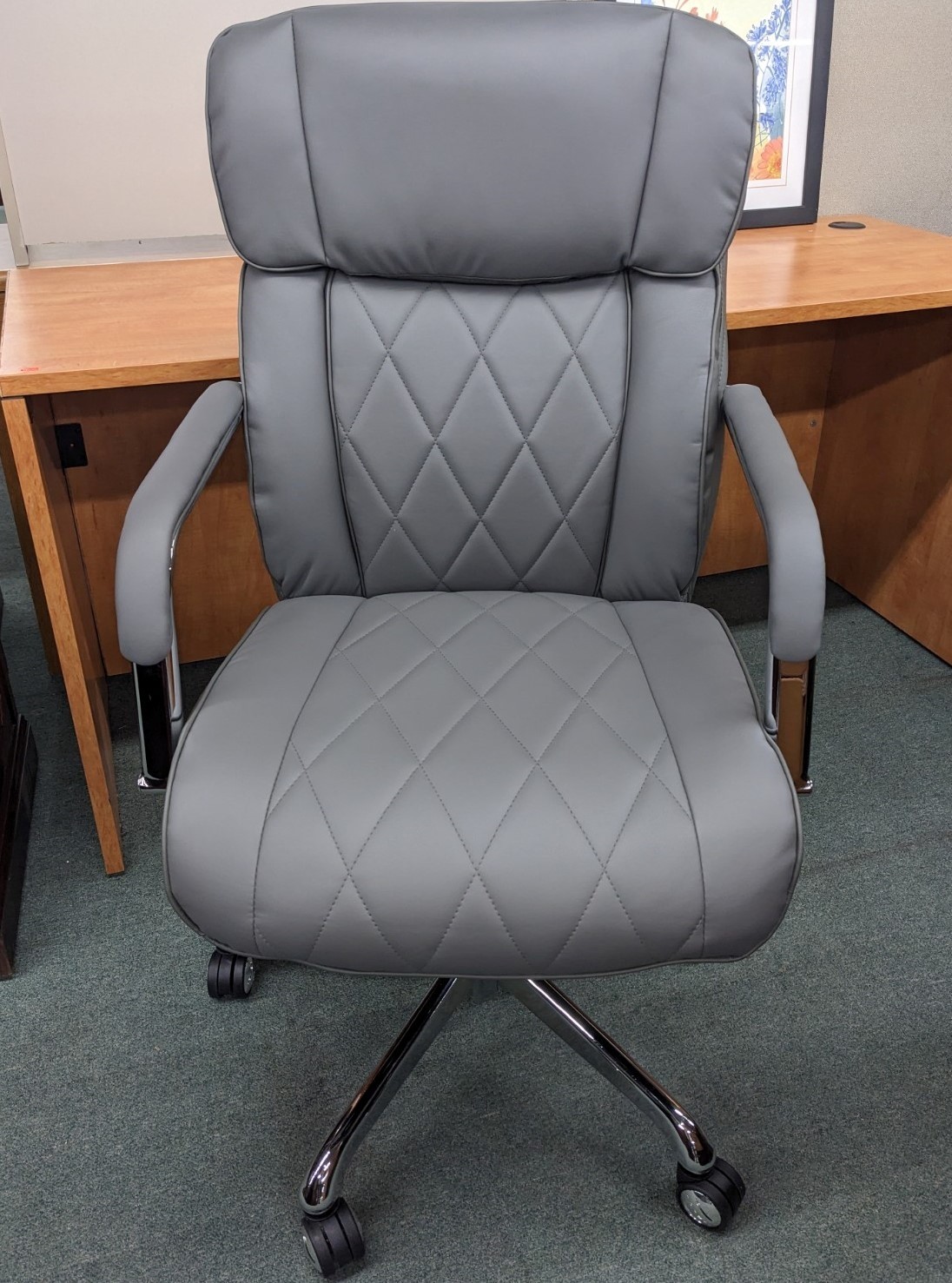 LaZBoy executive Chair Office Pro's