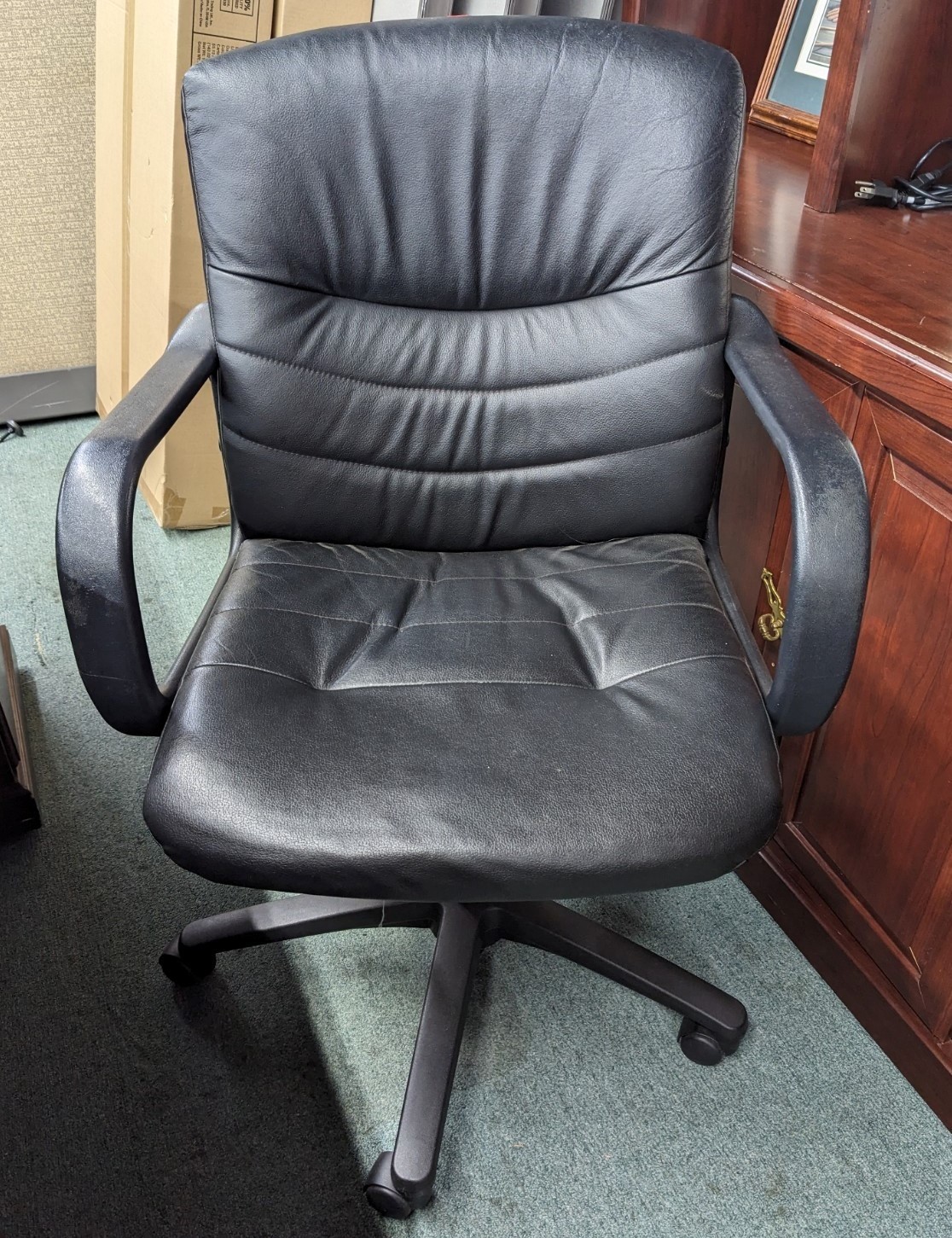 Used Black Executive Chair