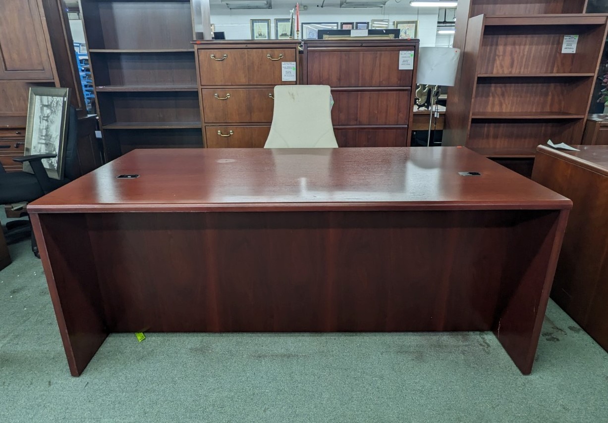 Cherry Executive Desk Office Pro's