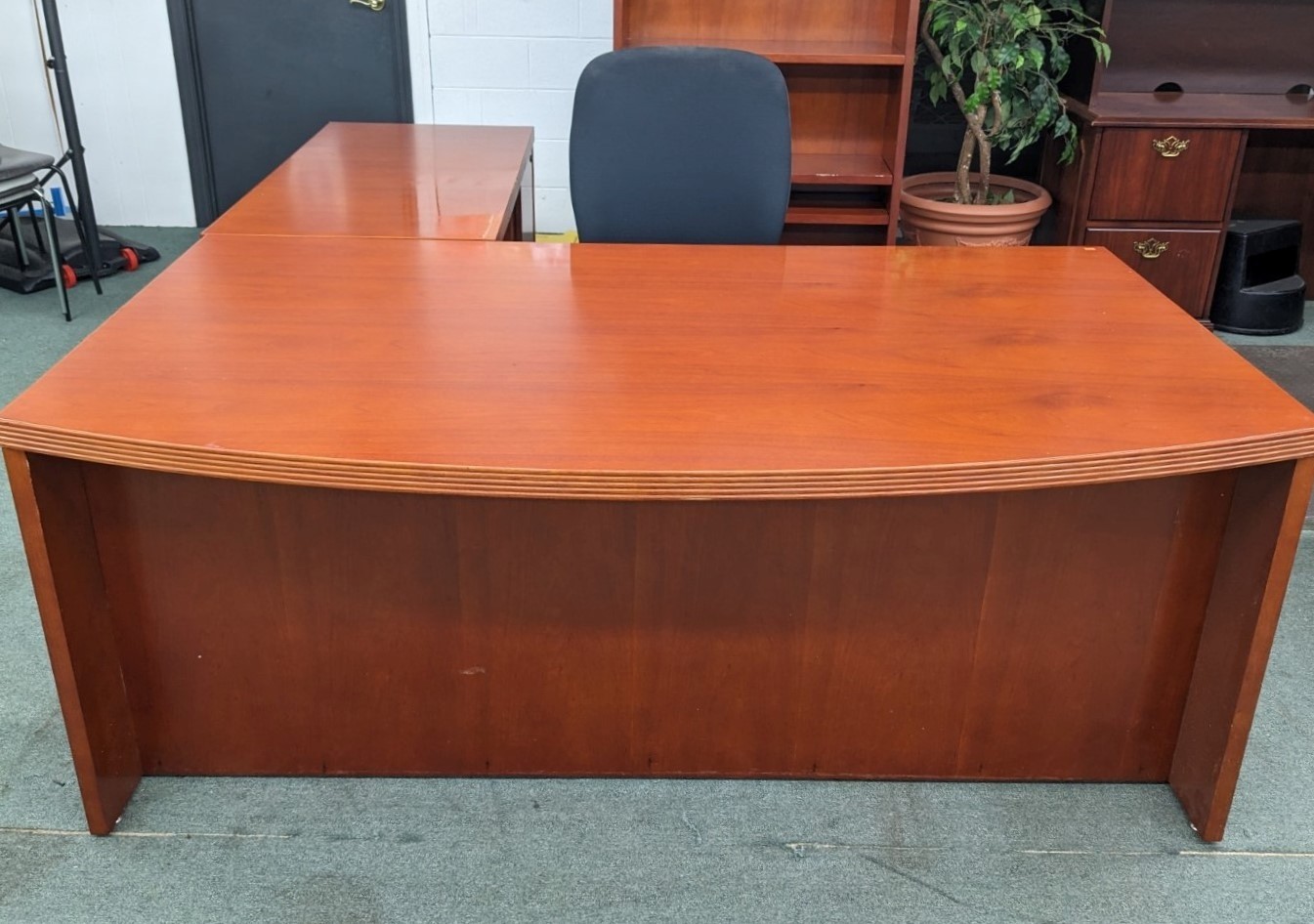 Used Maple L-Shape Desk