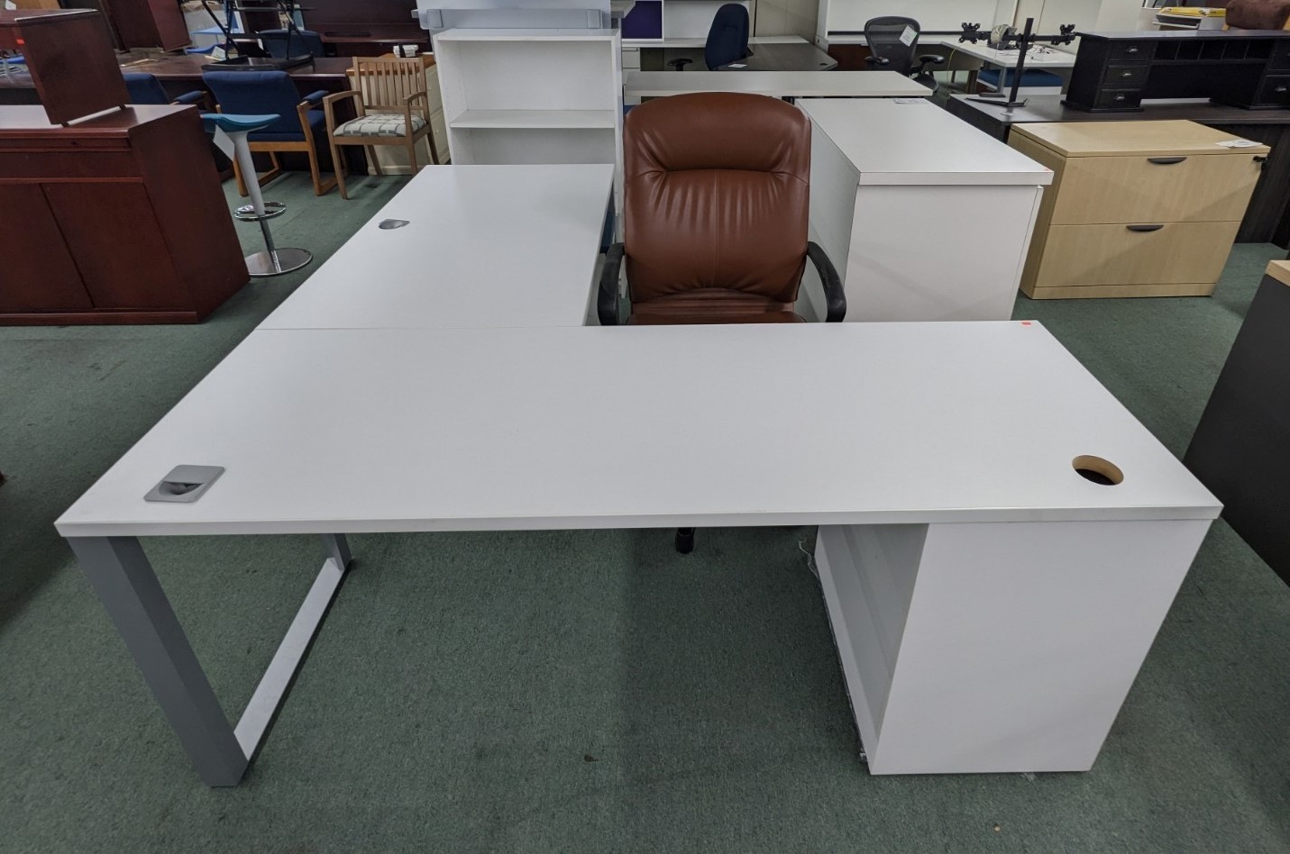 Used White L-Shape Desk