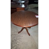 42" Round Conference Table, Laminate Mahogany