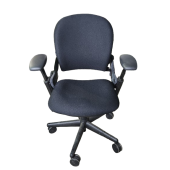 Preowned Black Steelcase Leap V1 Task Chair