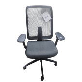 Preowned Herman Miller Verus Task Chair