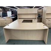 Closeout Three Piece Executive Desk Set