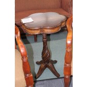 Used Cloverleaf Twist Pedestal Side Table
