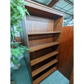 Used 5-Shelf Bookcase