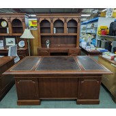 Used Executive Desk, Credenza and Hutch Set by Hooker Furniture