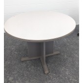 Used Round Conterence / Work Table