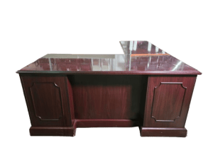 Preowned Traditional L-Shaped Desk