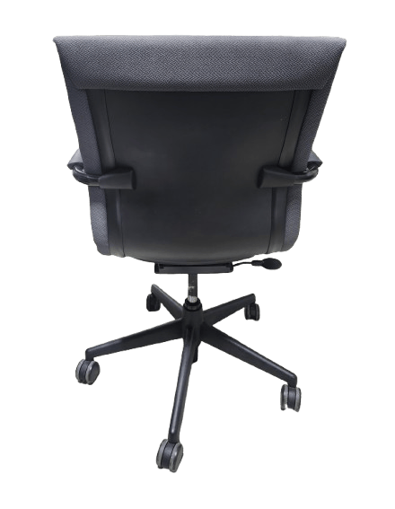 Preowned Steelcase Protege Conference Chair
